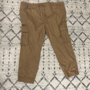 Khaki Cargo pants Men’s XXL
